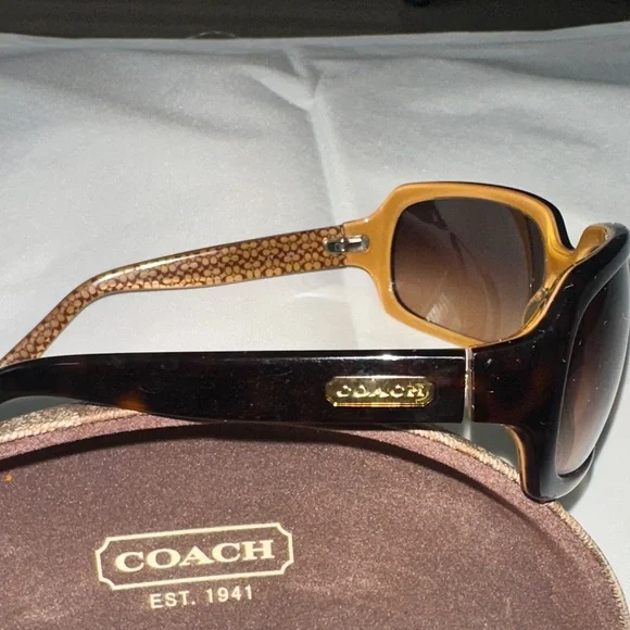 😎 COACH Brown Sunglasses with signature case - Picture 4 of 12